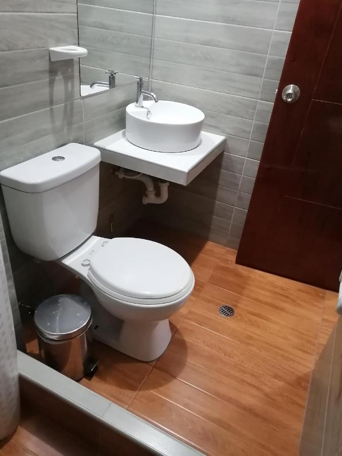 Victtorios Hotel Satipo Bagian luar foto