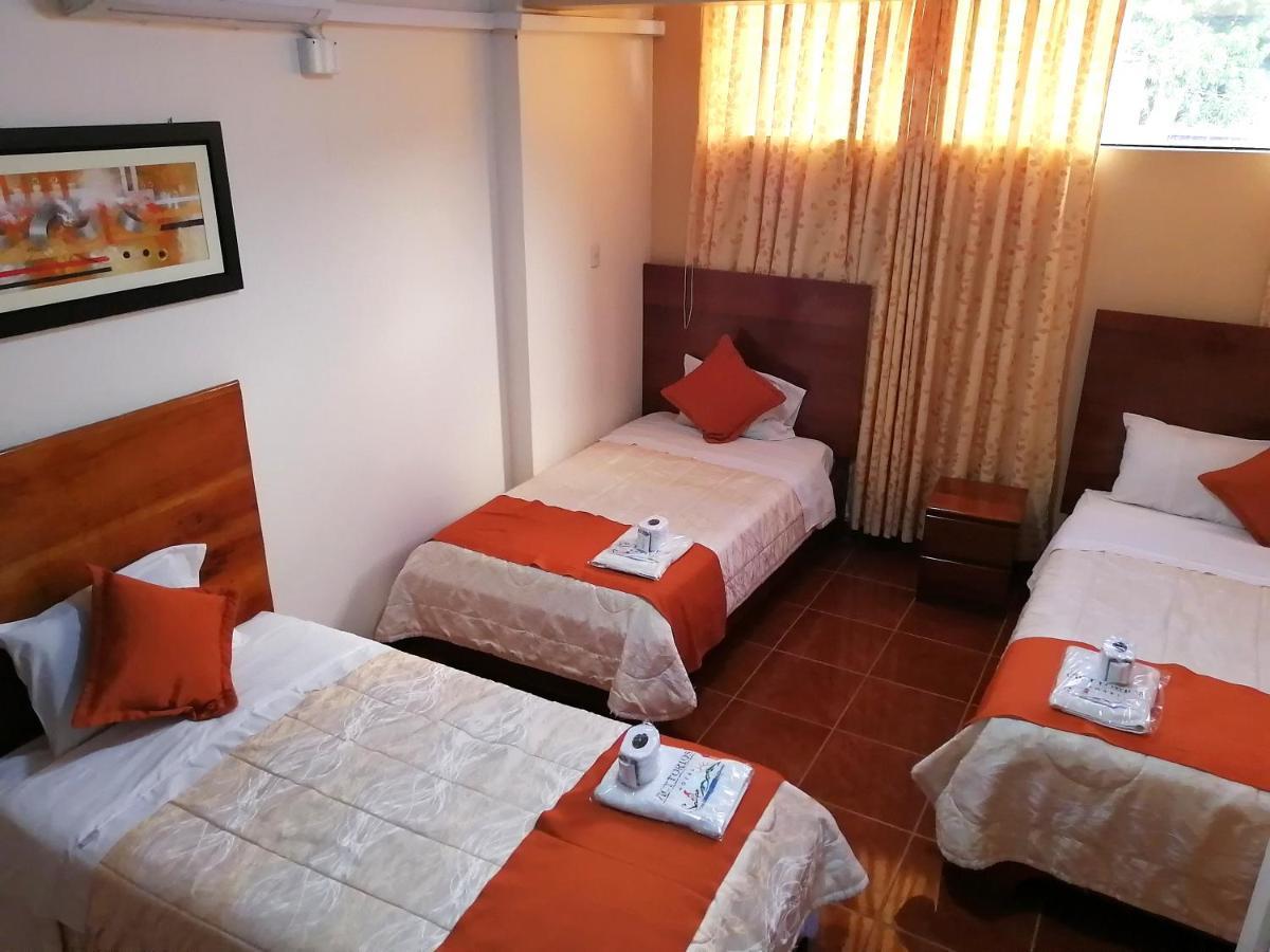 Victtorios Hotel Satipo Bagian luar foto